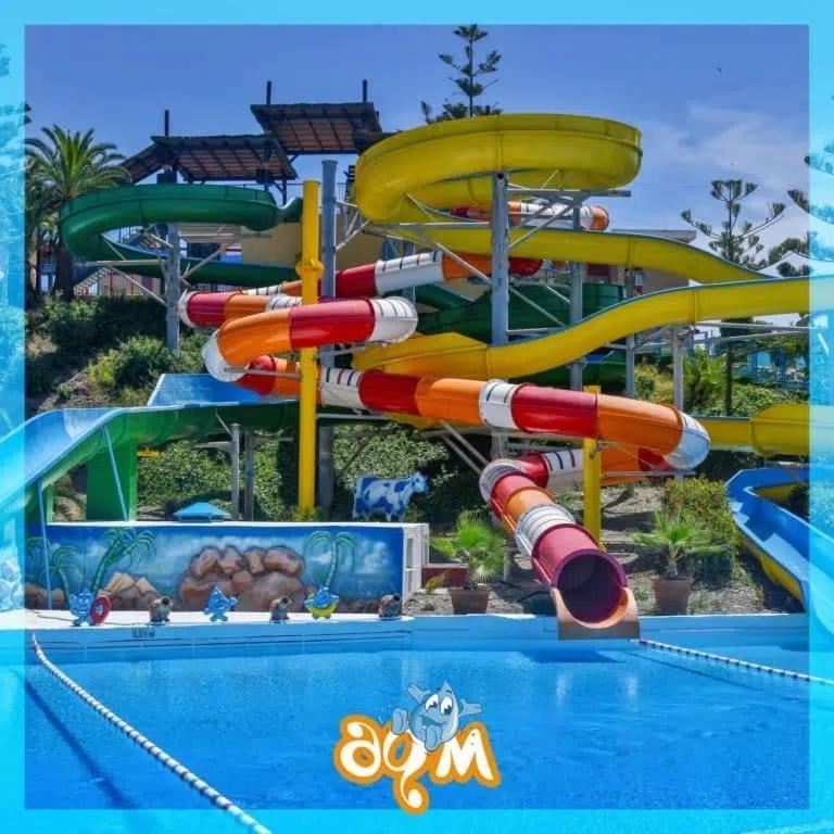 Bythewave Apartments Бенальмадена Экстерьер фото